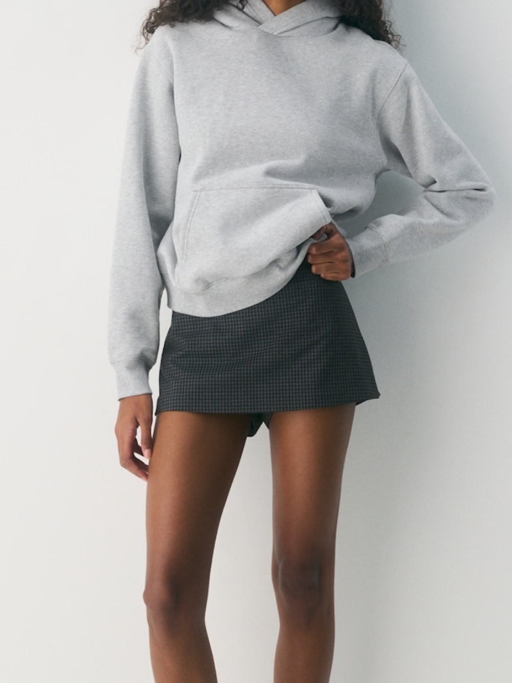 NWT Aritzia flame skort size 6